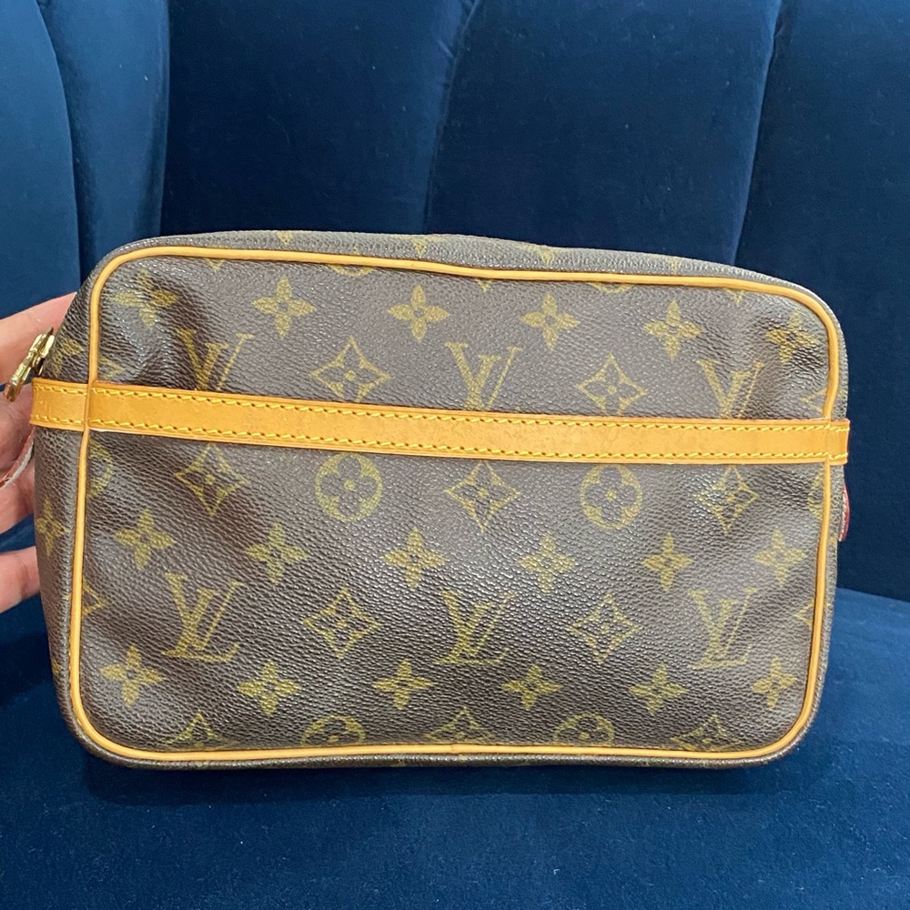 LOUIS VUITTON Monogram Pochette Compiegne 23 - Picture 9 of 15
